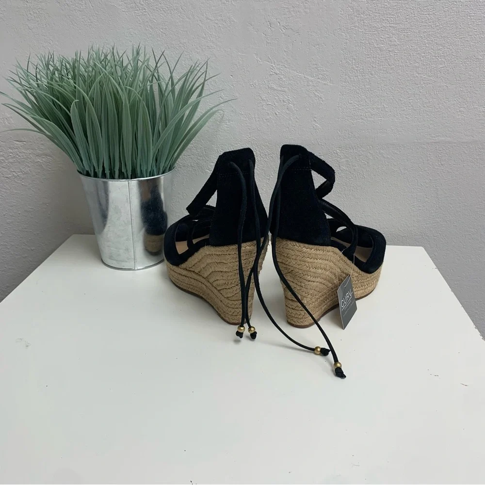 UGG Black and Tan 4